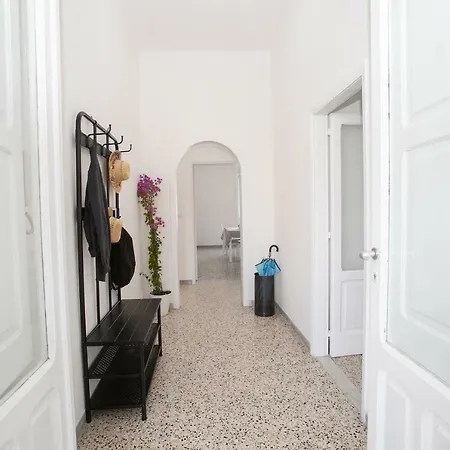 Vanilla Flats Free Parking Apartment